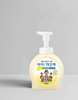 아이 깨끗해 보송보송 파우더향 250ml