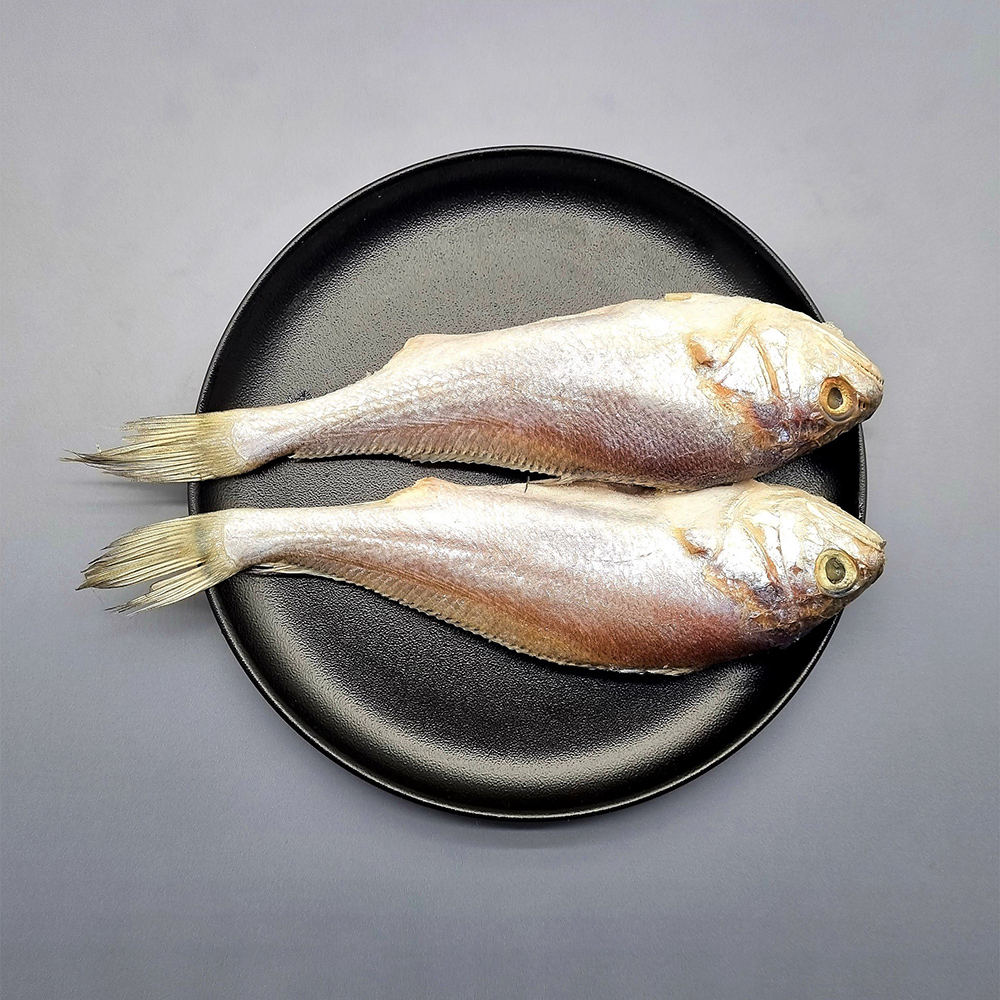 국내산 반건조 참조기 특대 2미(240g) 제수용