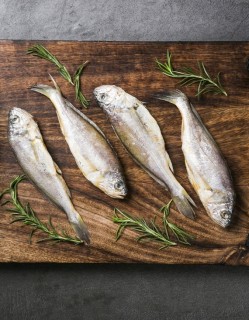 국내산 반건조 조기 특대 1미(120-130g) 제수용