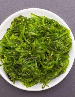 완도산 미역줄기 300g