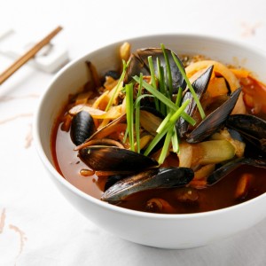 [밀키트]해물듬뿍 얼큰한 짬뽕 1,200g(2인분)
