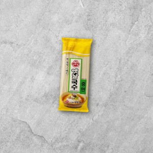 [오뚜기] 옛날국수 중면 900g