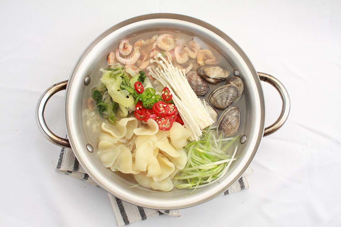 [큰바위식품] 유기농 현미 수제비 500g